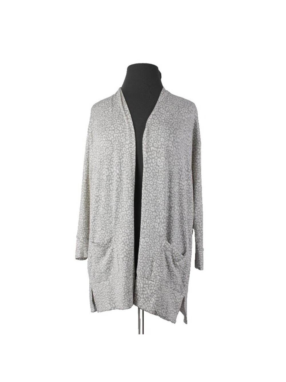 Como Blu Wrap Cardigan Sz 2X Gray White Animal Print Pockets Rayon Poly Sweater